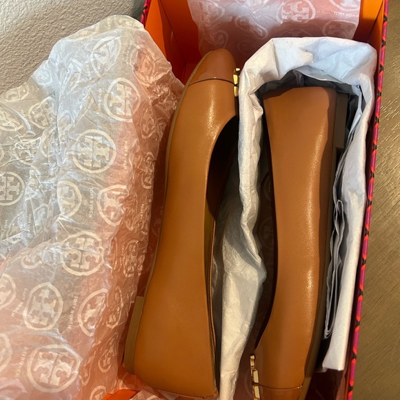 Tory Burch flat 8.5 - Picture 8 of 9